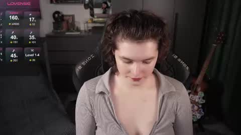 Helen Blossom online show from 23, 7, 2026