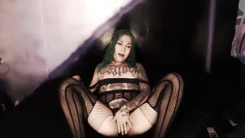 Nikki online show from 6, 3, 2025