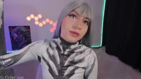  cyber zoe   online show from 11, 9, 2025