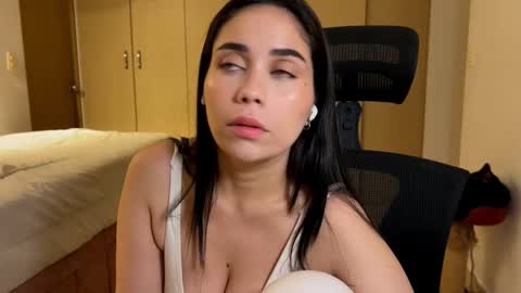 cyborgmuse online show from 7, 2, 2026