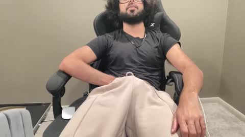 Cylus X online show from 27, 4, 2026