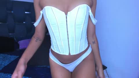 cyndycranforsquirt online show from 14, 5, 2026