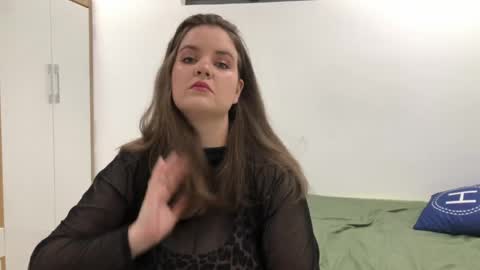 Cynthia online show from 1, 5, 2026