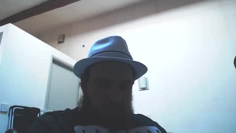 Cyrilhot88 online show from 24, 4, 2026