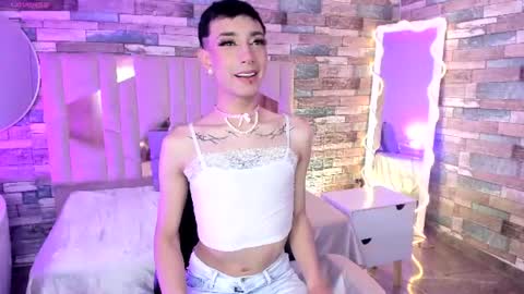 cyrus_tay online show from 17, 6, 2026