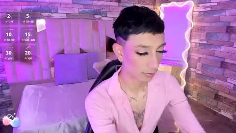 cyrus_tay online show from 23, 6, 2026