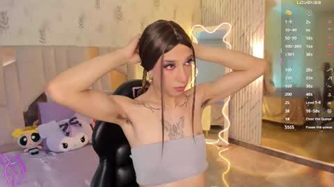 cyrus_tay online show from 25, 7, 2026