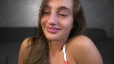 Isabella online show from 25, 7, 2026