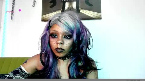 nerdyhotgoth online show from 18, 6, 2026