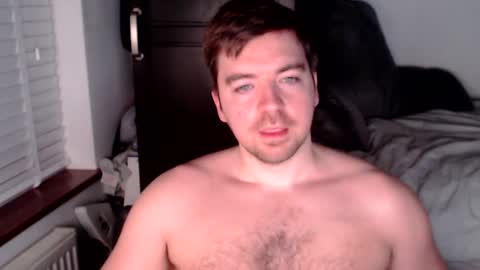 d_surman1994 online show from 15, 12, 2024