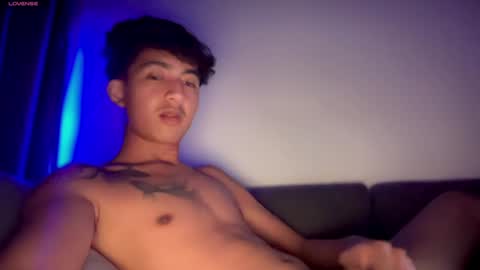   online show from 4, 1, 2025