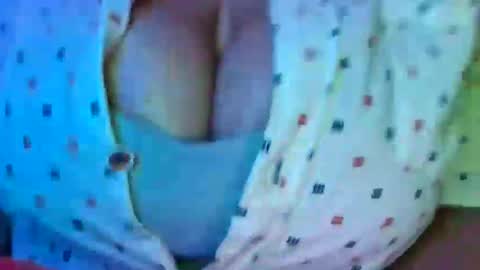 Snapshot of daddett chatting on 8, 2, 2025 Daddett iS Wett online show from 8, 2, 2025