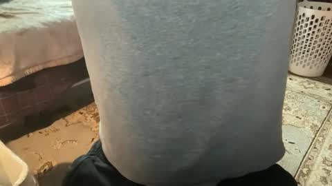 daddnextdoor online show from 4, 4, 2026