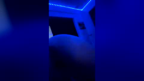 Snapshot of daddyandtheslut2021 chatting on 21, 6, 2026 daddyandtheslut2021 online show from 21, 6, 2026
