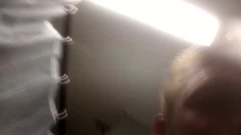 daddydeeevooo online show from 3, 6, 2026