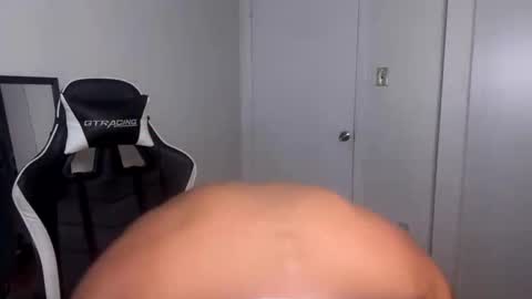 daddyfit95 online show from 7, 6, 2026