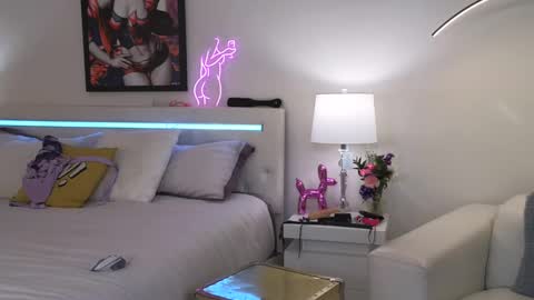 Snapshot of daddyissuessab chatting on 2, 2, 2025 Sabrinna Bae online show from 2, 2, 2025