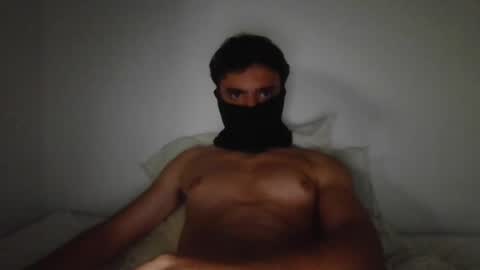 Snapshot of daddyl_e_s chatting on 13, 7, 2026 daddyl_e_s online show from 13, 7, 2026