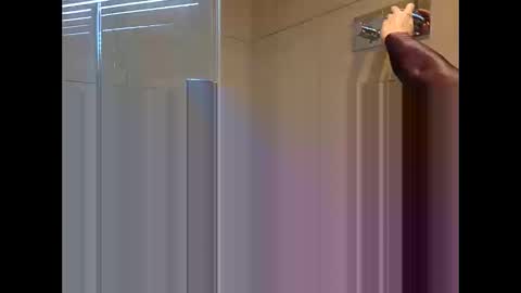 daddys_here_x online show from 6, 3, 2026