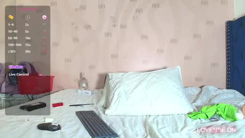 Snapshot of daddys_little_princesss chatting on 12, 12, 2024 Antonella online show from 12, 12, 2024