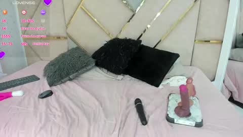 Snapshot of daddysgirrl1_ chatting on 7, 2, 2025 Bethany online show from 7, 2, 2025