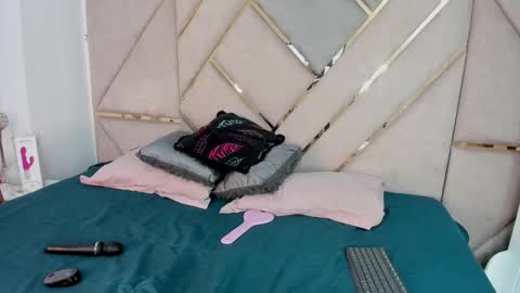 Snapshot of daddysgirrl1_ chatting on 5, 3, 2025 Bethany online show from 5, 3, 2025