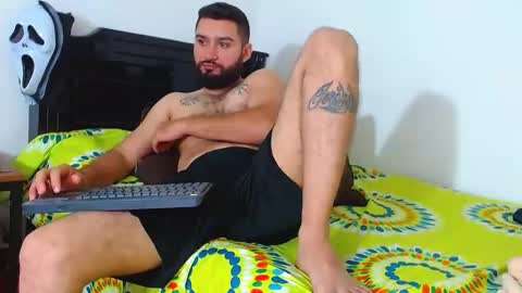 Snapshot of daddytronks17 chatting on 2, 12, 2024 daddytronks17 online show from 2, 12, 2024