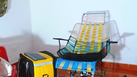 Snapshot of daddytronks17 chatting on 18, 2, 2025 daddytronks17 online show from 18, 2, 2025