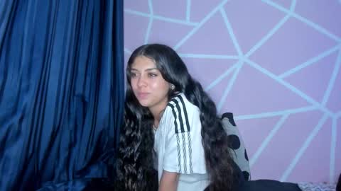 dafna lorens  online show from 22, 12, 2025