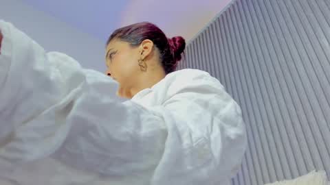 dafnecox online show from 20, 9, 2025