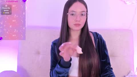 Dafne  online show from 13, 3, 2026