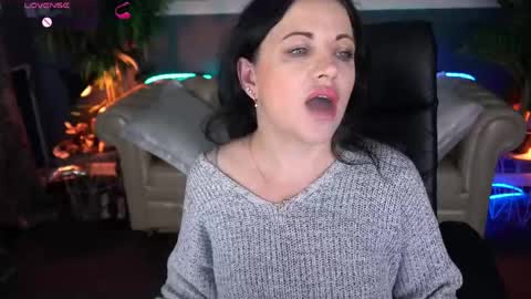 Dafni Mon online show from 27, 4, 2026