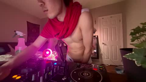 daggerbaby online show from 29, 4, 2026