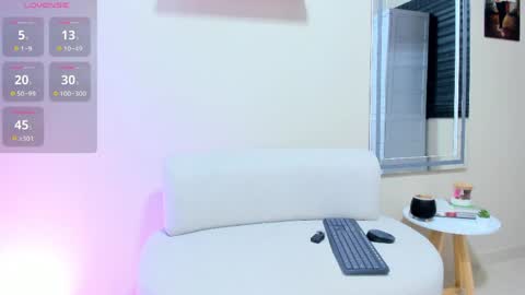 Dahian  online show from 25, 4, 2026