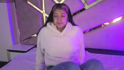 Dahiana  online show from 10, 3, 2026