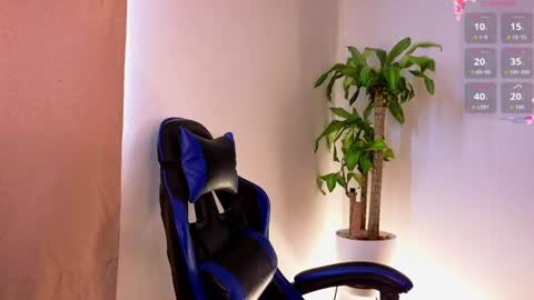 Dahiana online show from 10, 7, 2026