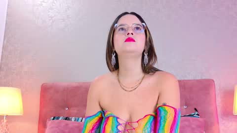 Dahiana online show from 8, 3, 2025