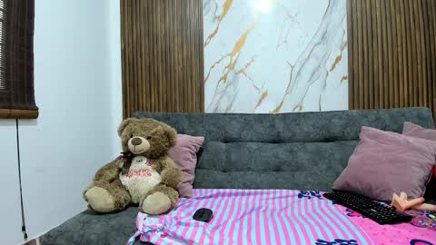 dahianaroa online show from 25, 2, 2026