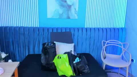 Dahiane Connor online show from 22, 4, 2026