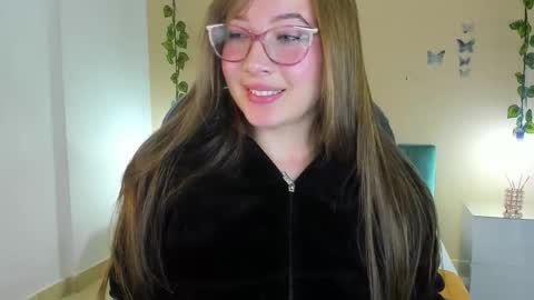 Snapshot of dahlia_rousse chatting on 20, 12, 2025 Dahlia online show from 20, 12, 2025