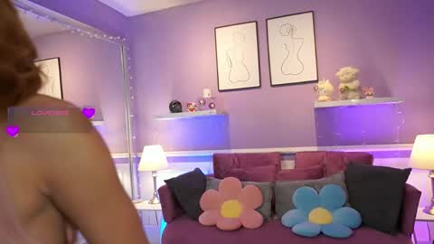 Dahlia Grey online show from 24, 4, 2026