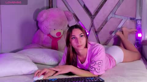 Snapshot of daicell_juliana chatting on 13, 1, 2026 daicell juliana online show from 13, 1, 2026