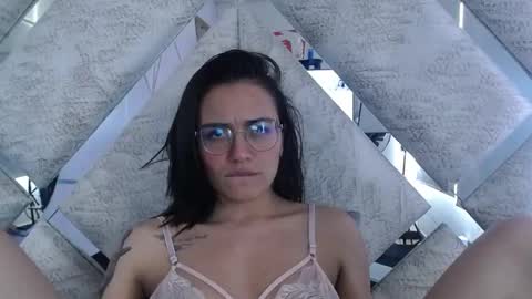 daila_ online show from 11, 12, 2024