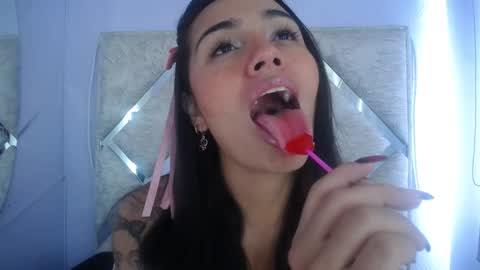 daila_ online show from 23, 1, 2025