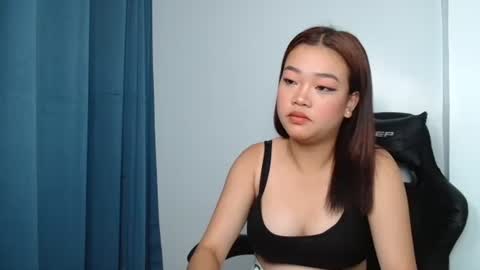 Snapshot of dainaxoxoxo chatting on 7, 10, 2025 Diana online show from 7, 10, 2025