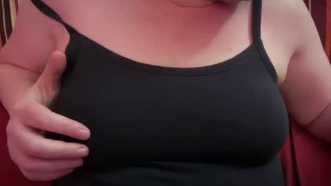 Mx Mommy Moo online show from 1, 7, 2026