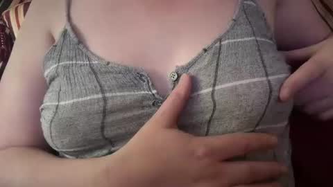 Mx Mommy Moo online show from 17, 7, 2026