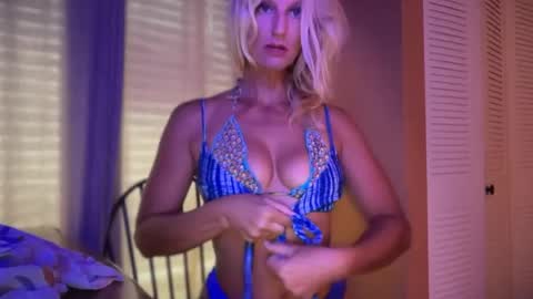 Daisy137 online show from 12, 7, 2026