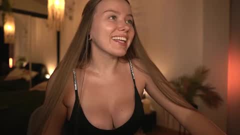 Snapshot of daisy_stacey chatting on 15, 6, 2026 Stacey online show from 15, 6, 2026