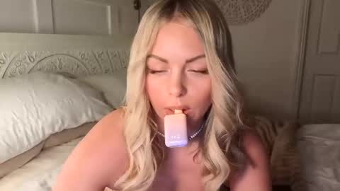 Snapshot of daisydreams_cumtrue chatting on 5, 2, 2026 Daisy Dreams online show from 5, 2, 2026